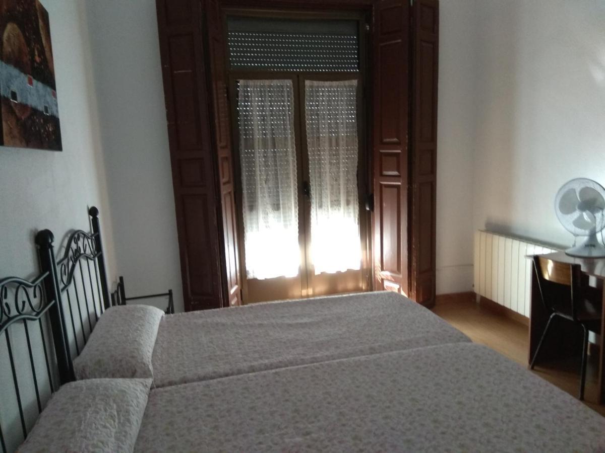 Pension Carretero Caces Zewnętrze zdjęcie