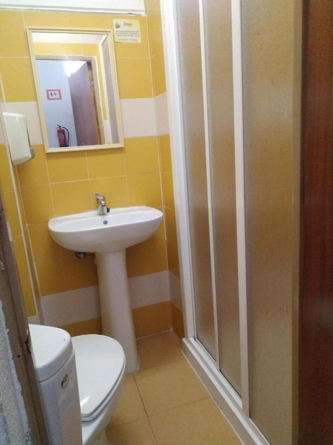 Pension Carretero Caces Zewnętrze zdjęcie